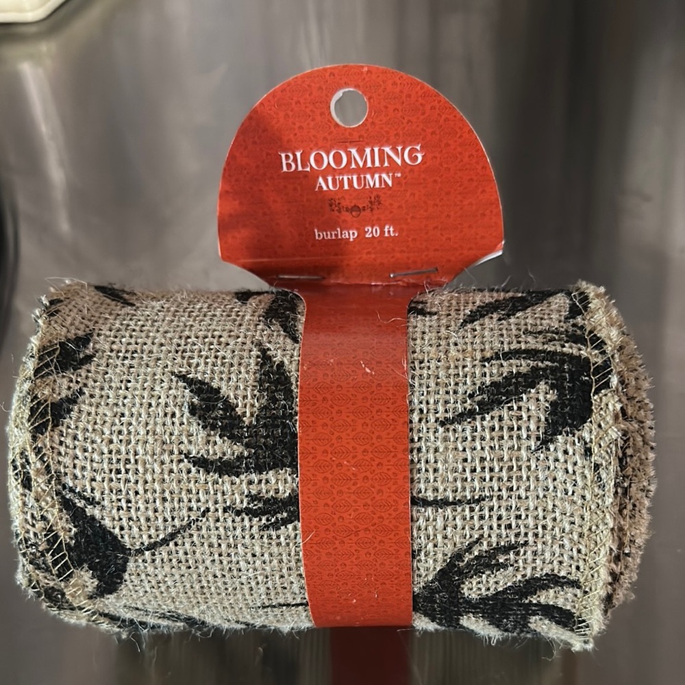 Blooming Autumn Burlap Roll with Black Leaf Design